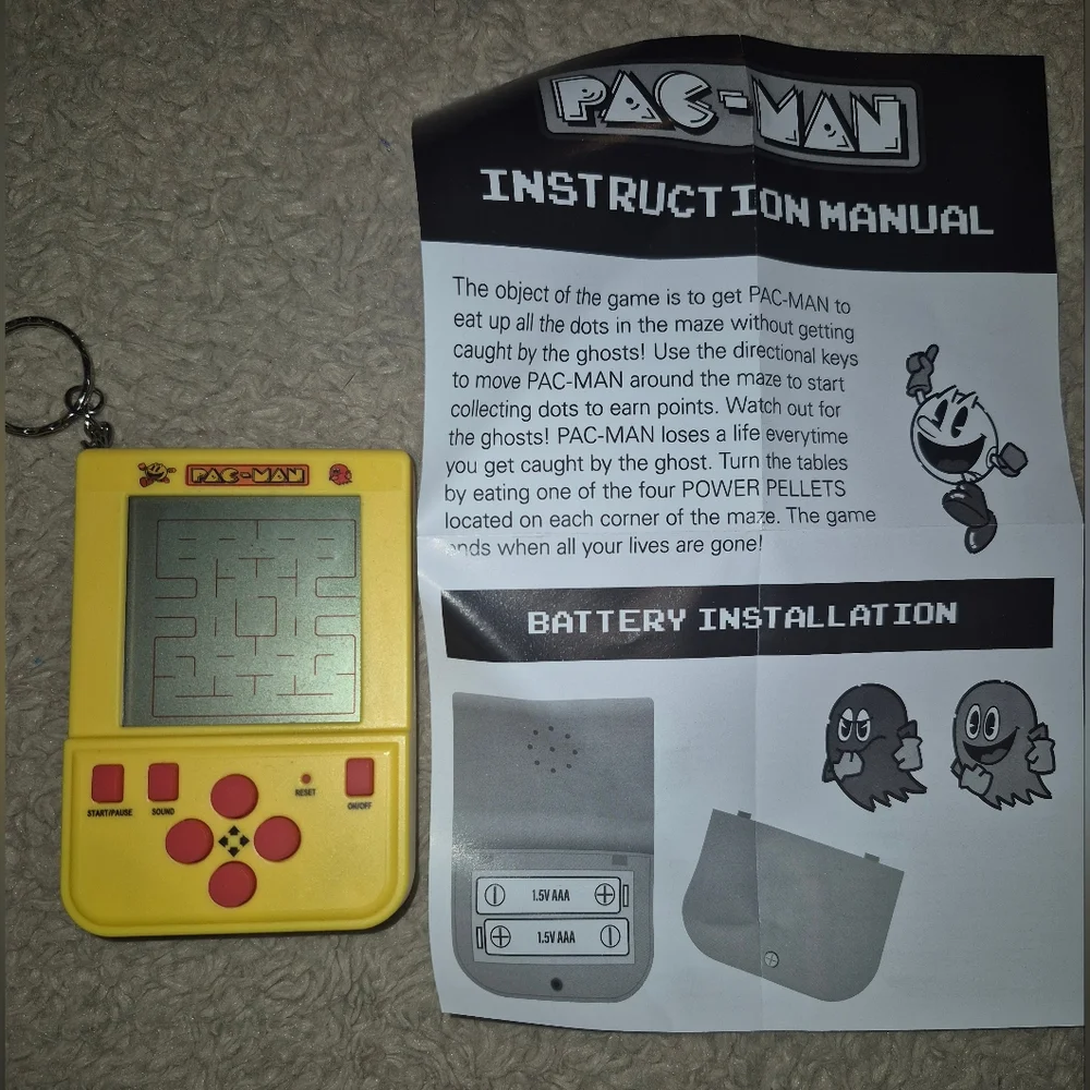Pac-Man Keyring Arcade Game Like New!